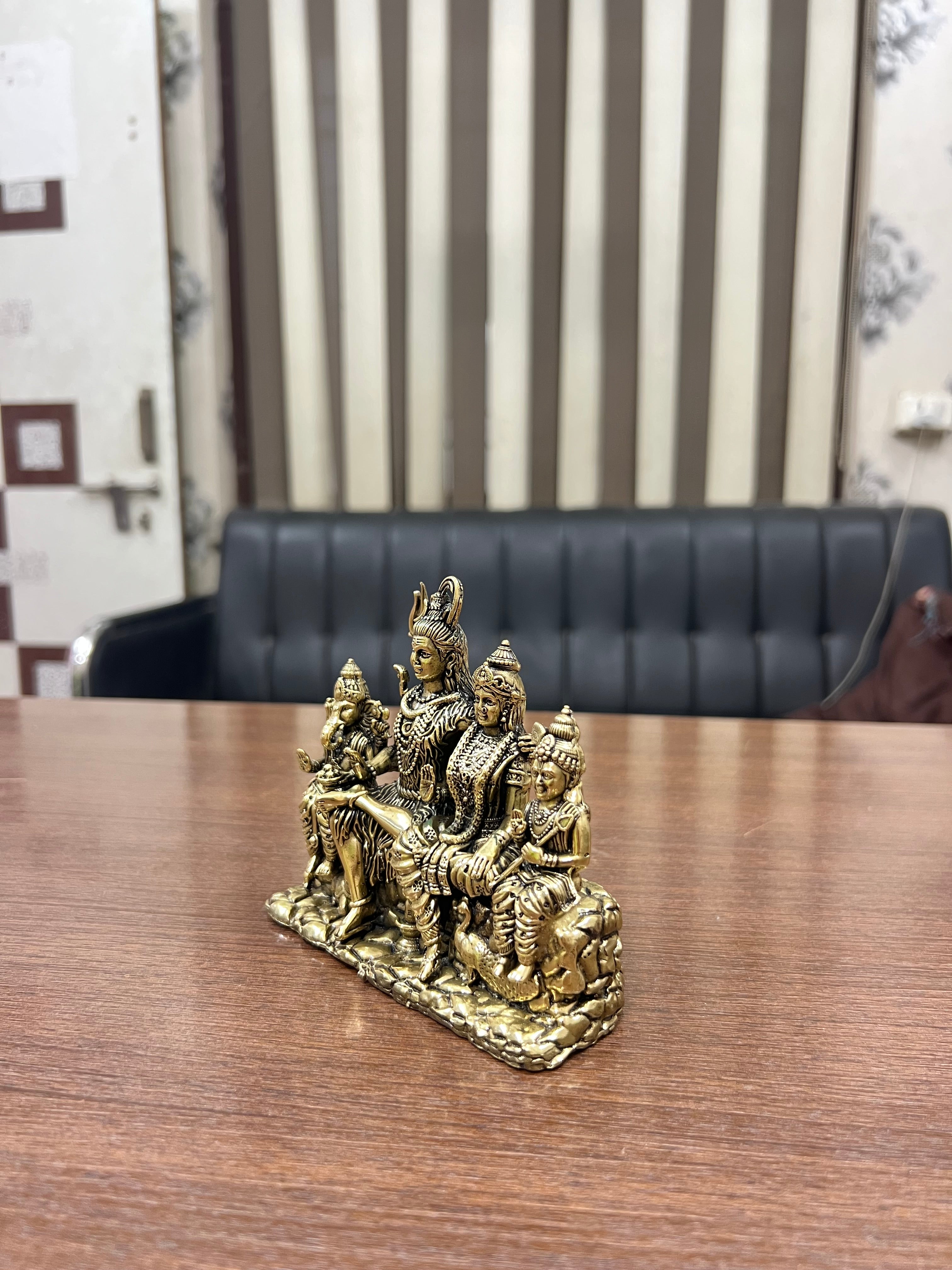 The Divine Family: Handcrafted Brass Shiv Parivar. 4.2 tall 310grm