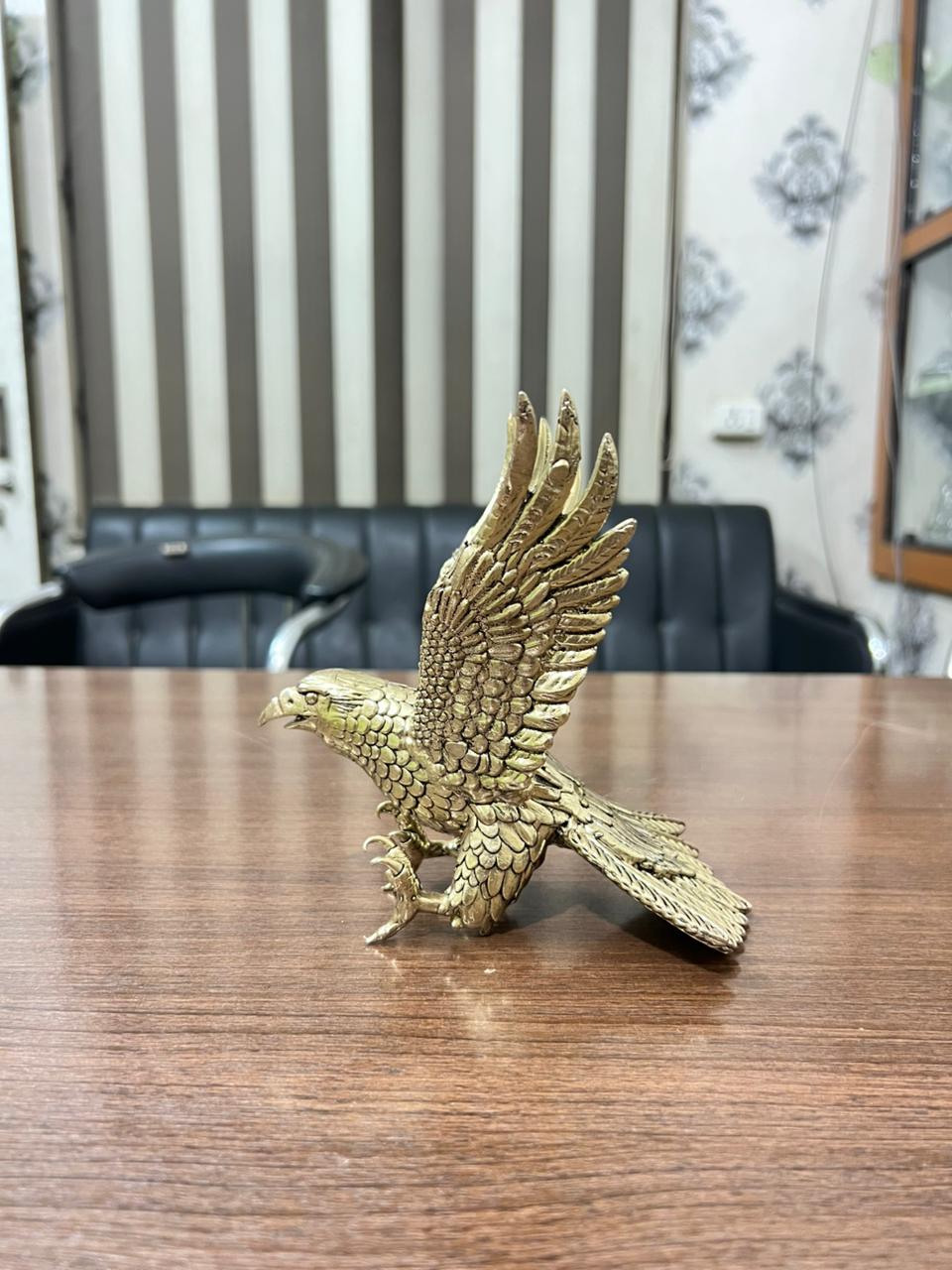 Majestic Eagle Brass Figurine – Handcrafted Symbol of Freedom & Power